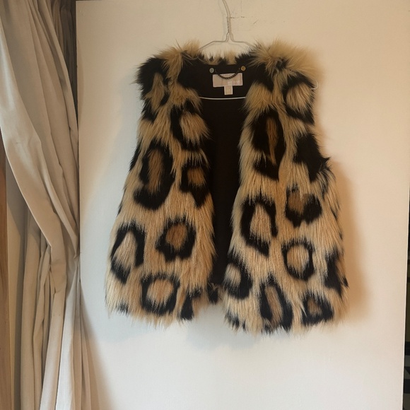 Michael Kors furry faux fur vest leopard cheetah animal print size S like new - Picture 8 of 9
